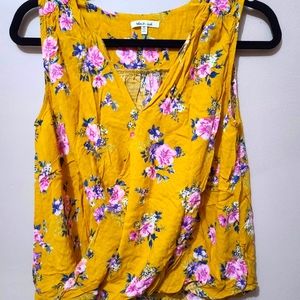 Yellow florals sleeve less